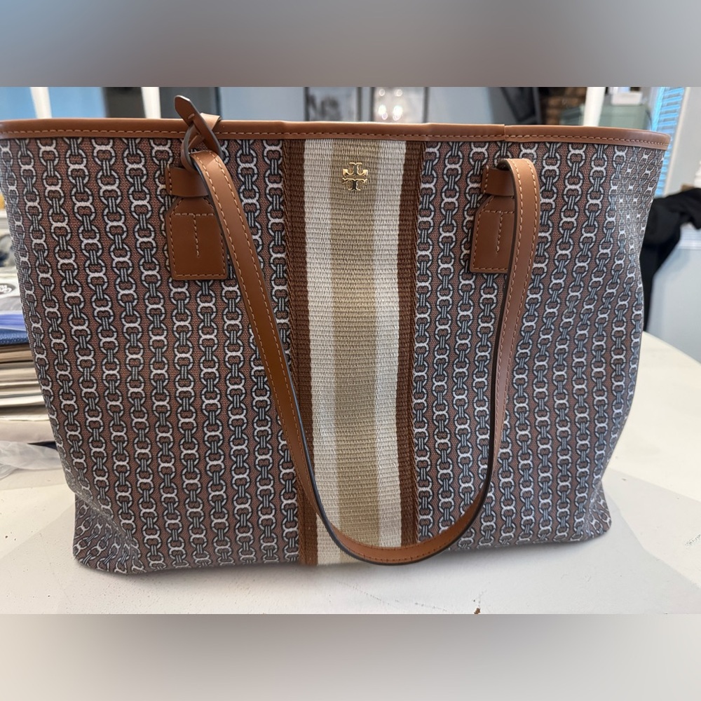 Tory Burch Gemini Link Coated Canvas Tote